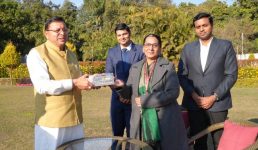 मुख्यमंत्री पुष्कर सिंह धामी के नेतृत्व में उत्तराखंड में रेल अवसंरचना को नई गति, पूर्ण व प्रगतिरत परियोजनाओं की समीक्षा