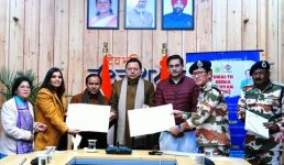 सीमावर्ती क्षेत्रों में स्वास्थ्य सेवाओं को सुदृढ़ करने की दिशा में उत्तराखंड सरकार का ऐतिहासिक कदम, ‘स्वस्थ सीमा अभियान’ के अंतर्गत आईटीबीपी एवं राज्य सरकार के मध्य एमओयू संपन्न