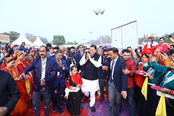 मुख्यमंत्री धामी ने दिल्ली के रोहिणी में ‘उत्तराखण्ड महोत्सव रोहिणी सीजन–02’ में प्रतिभाग किया, कहा महिला सशक्तिकरण, पर्यटन और संस्कृति के संरक्षण से मजबूत हो रहा नया उत्तराखण्ड