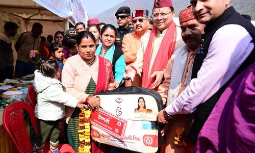 मुख्यमंत्री धामी ने किया नयार वैली फेस्टिवल का उद्घाटन, पर्यटन, रोजगार और विकास को मिलेगी नयी गति