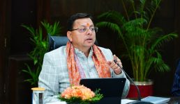 सीएम धामी के सख्त निर्देश, कानून व्यवस्था से कोई समझौता नहीं,  पुलिस का वर्क कल्चर सुधरे, आम आदमी को न सताया जाए