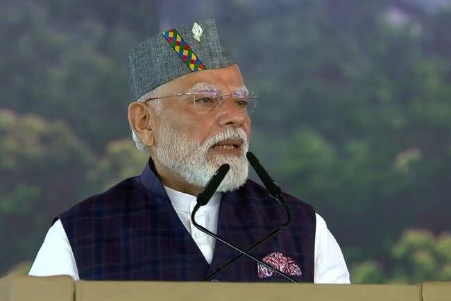दिल्ली-देहरादून एक्सप्रेस-वे के उद्घाटन कार्यक्रम में प्रधानमंत्री मोदी का जबरदस्त लोकल कनेक्ट, पहाड़ी बोली-भाषा के शब्दों को दी अपने भाषण में जगह