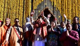 श्रद्धा, आस्था और दिव्यता की अद्भुत त्रिवेणी ग्यारहवें ज्योर्तिलिंग श्री केदारनाथ के कपाट विधि-विधान के साथ खुले﻿