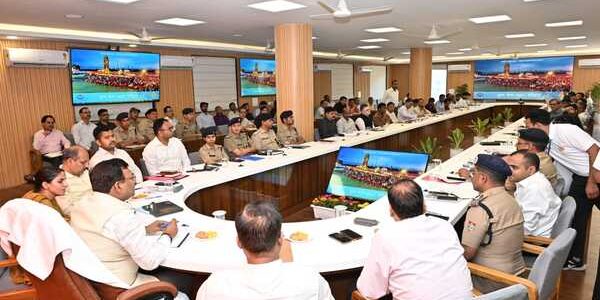 मुख्य सचिव ने की कुंभ मेला-2027 की तैयारियों की समीक्षा, विभिन्न संगठनों से भी कुंभ मेला की व्यवस्थाओं को लेकर किया विचार-विमर्श