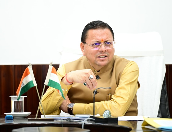 उत्तराखण्ड के प्रत्येक विकासखण्ड में विकसित होंगे आदर्श कृषि एवं उद्यान गांव, किसानों की आय बढ़ाने, जैविक खेती, वैज्ञानिक तकनीक और विपणन व्यवस्था को मजबूत करने के लिए तीन वर्षीय कार्ययोजना बनाने के मुख्यमंत्री ने दिये निर्देश