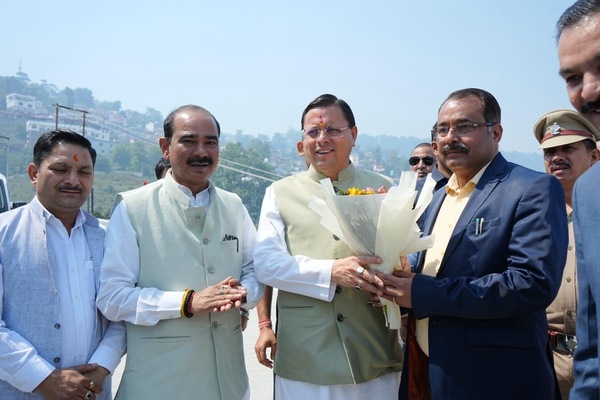 मुख्यमंत्री पुष्कर सिंह धामी पहुंचे अल्मोड़ा, दी 138 करोड़ की सौगात