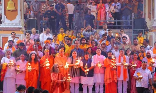 ऋषिकेश गंगा तट पर गूंजे आध्यात्म और संस्कृति के स्वर, मुख्यमंत्री धामी व भाजपा राष्ट्रीय अध्यक्ष नितिन नबीन ने की भव्य गंगा आरती