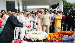 उपराष्ट्रपति सीपी राधाकृष्णन, राज्यपाल गुरमीत सिंह एवं मुख्यमंत्री पुष्कर सिंह धामी ने पूर्व मुख्यमंत्री भुवन चंद्र खंडूड़ी  के पार्थिव शरीर पर पुष्प चक्र अर्पित कर उन्हें श्रद्धांजलि दी