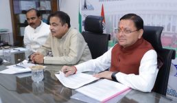 राज्य के सड़क नेटवर्क को और सशक्त बनाने के लिए मुख्यमंत्री ने केन्द्रीय मंत्री की अध्यक्षता में आयोजित बैठक में किया प्रतिभाग, उत्तराखण्ड के लिए 7 हजार करोड़ रुपये की मिली सहमति