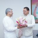 मुख्यमंत्री ने केंद्रीय रेल मंत्री से रेल परियोजनाओं एवं कनेक्टिविटी विस्तार पर की चर्चा, केन्द्रीय रेल मंत्री ने दिया प्रस्तावों पर आवश्यक कार्यवाही किये जाने का आश्वासन