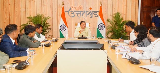 मुख्यमंत्री ने नीति आयोग की टीम के साथ राज्य के विकास के विभिन्न विषयों पर की विस्तृत चर्चा, स्वास्थ्य, महिला एवं बाल विकास, आजीविका संवर्धन और जल संरक्षण पर प्रभावी नीति निर्माण पर दिया जोर