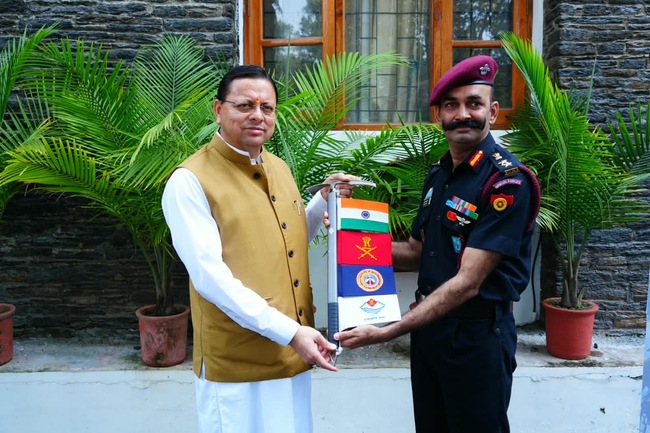मुख्यमंत्री ने नेहरू पर्वतारोहण संस्थान के सफल पर्वतारोहण अभियानों का किया फ्लैग-इन, माउंट एकांकागुआ के साथ नुन-कुन पर्वत श्रृंखला की तीन चोटियों पर सफल आरोहण करने वाले दलों को दी बधाई
