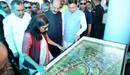 मुख्यमंत्री ने सेलाकुई में हेमवती नंदन बहुगुणा उत्तराखण्ड चिकित्सा शिक्षा विश्वविद्यालय परिसर में 20.55 करोड़ रुपये की पांच योजनाओं का किया शिलान्यास एवं लोकार्पण