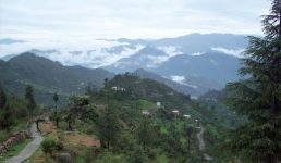 Uttarakhand भू-कानून हिमाचल की तर्ज पर बनाने के लिए बैठक, संबंधित पक्षों से सुझाव मांगे