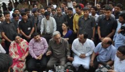 उत्तराखंड में कांग्रेस को डुबाने वाले विजय बहुगुणा अब बीजेपी को कर सकते हैं परेशान