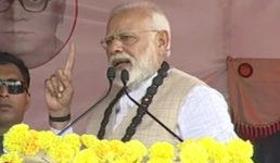 जब मोदी ने हजारों की भीड़ से माफी मांगी, और कहा कांग्रेस झूठ बोल रही है
