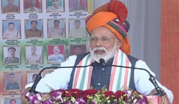 मोदी ने कहा ‘ देश सुरक्षित हाथों में है’ , पाकिस्तान पर हवाई हमले के बाद कही ये बात