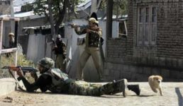 कश्मीर : 24 घंटे में सेना ने ढेर किये 8 आतंकवादी, घाटी में आतंकरोधी कार्रवाई तेज