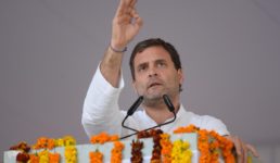 उत्तराखंड : राहुल गांधी ने देहरादून रैली में ‘चौकीदार ही चोर है’ के नारे लगाए