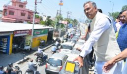 मुख्यमंत्री त्रिवेंद्र रावत ने किया देहरादून के खूनी फ्लाईओवर का दौरा, अधिकारियों को दिए निर्देश