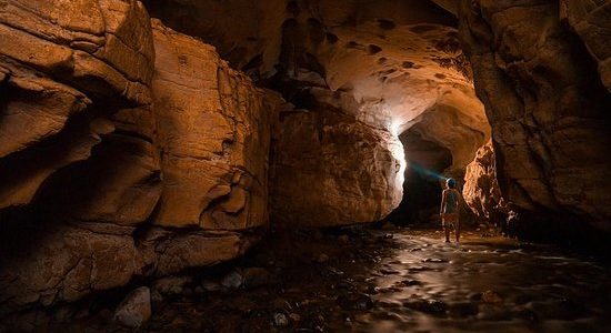 गढ़वाल से लेकर कुमाऊं तक बारूद के ढेर पर बैठा है उत्तराखंड, कभी भी आ सकती है त्रासदी गढ़वाल से लेकर कुमाऊं तक बारूद के ढेर पर बैठा है उत्तराखंड, कभी भी आ सकती है त्रासदी