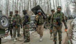 Breaking News कश्मीर में सेना ने आतंकियों को किया ढेर, मुठभेड़ के दौरान जवान भी शहीद
