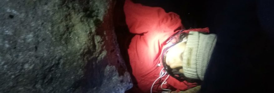 केदारनाथ से ऊपर हिमालय में घूमने निकली महिला वीरान जगह पत्थरों के बीच फंसी, फिर क्या हुआ पढ़िए केदारनाथ से ऊपर हिमालय में घूमने निकली महिला वीरान जगह पत्थरों के बीच फंसी, फिर क्या हुआ पढ़िए