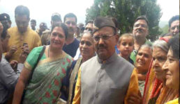 उत्तराखंड : कई साल बाद अचानक अपने गांव पहुंचे एनएसए अजीत डोभाल, कारण जानकर लोग हुए खुश