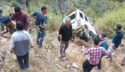 उत्तराखंड : भीषण सड़क हादसे में 3 की मौत, 7 घायल, बोलेरो खाई में गिरने से हुआ हादसा