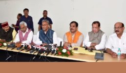 उत्तराखंड सरकार में तनातनी, वरिष्ठ कैबिनेट मंत्री ने दी इस्तीफे की धमकी