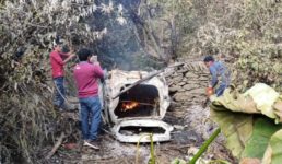 उत्तराखंड : करवाचौथ के दिन बुरा हादसा, कार गिरने से महिला की मौत, 3 लोग घायल