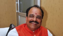 उत्तराखंड : भाजपा ने बगावत के बाद 7 को पार्टी से निकाला, विधायक के बेटे-बहू भी शामिल