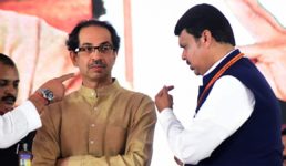 अब उद्धव ठाकरे होंगे महाराष्ट्र के मुख्यमंत्री, देवेन्द्र फडणवीस ने दिया त्यागपत्र