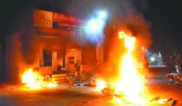 CAA Protest देश भर में हो रहे प्रदर्शन, यूपी में अब तक 15 की मौत, हल्द्वानी में भी प्रदर्शन