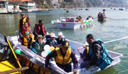 नैनीताल झील में 1100 छात्राओं ने एक साथ किया नौकायन, मकसद जानकर आपको खुशी होगी