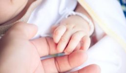 9 महीने के बच्चे ने 6 दिन में हराया कोरोना वायरस को, उत्तराखंड में अस्पताल से ठीक होकर डिस्चार्ज
