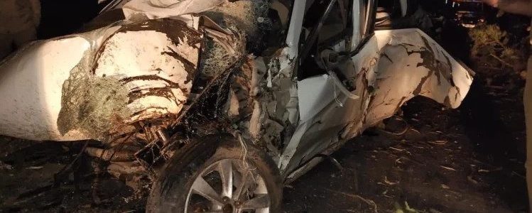लॉकडाउन में रात को घर से निकले कार लेकर, दर्दनाक हादसे में एक की मौके पर मौत, एक घायल Uttarakhand News लॉकडाउन में रात को घर से निकले कार लेकर, दर्दनाक हादसे में एक की मौके पर मौत, एक घायल Uttarakhand News