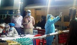 कुमाऊं के 1400 प्रवासी गुजरात से हल्द्वानी पहुंच हुए भावुक, अपने जिलों में जाकर हो जाएंगे क्वारंटीन