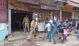 Uttarakhand सख्ती के बीच पियक्कड़ों के गले तर, कुछ शराबी बोले काफी महत्वपूर्ण बात
