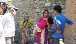 Uttarakhand क्वारंटीन सेंटर में सांप ने डंसा छोटी मासूम बच्ची को, अस्पताल में हो गई मौत