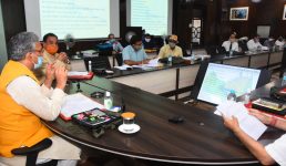 Uttarakhand प्रवासियों के स्वरोजगार के लिए जिलाधिकारियों को 110 करोड़, मुख्यमंत्री बोले सरकार प्रवासियों की करेगी पूरी मदद