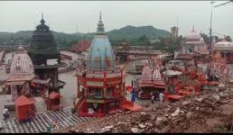 हरिद्वार में हरकी पैड़ी के पास बिजली गिरी, बदरीनाथ हाइवे चमोली में बना हुआ असुरक्षित