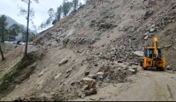 चंपावत : बारिश के कारण बंद सड़क खुल गई, टनकपुर से अब आ रहे वाहन, खटीमा में युवक बहा
