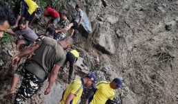 Uttarakhand बारिश से भारी भूस्खलन में महिला जिंदा दफन, इलाके में बारिश से दहशत का माहौल