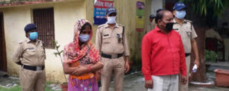 Uttarakhand रिश्ते शर्मसार, बेटे और प्रेमी के साथ मिलकर पति को मार डाला, मरने के बाद पत्नी ने उसकी गरदन भी काट दी Uttarakhand रिश्ते शर्मसार, बेटे और प्रेमी के साथ मिलकर पति को मार डाला, मरने के बाद पत्नी ने उसकी गरदन भी काट दी