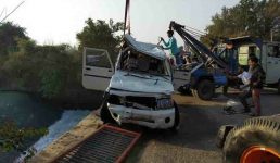 Uttarakhand सड़क दुर्घटना में महिला तहसीलदार सहित 3 लोगों की मौत, नैनीताल से वापस लौट रहीं थीं