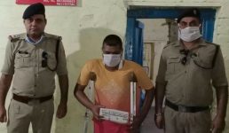 हल्द्वानी : चाय की दुकान में बिक रही थी चरस, पुलिस ने ऐसे किया गिरफ्तार