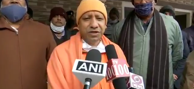 Video पूजा के वक्त बाबा केदार दिखते थे, इसलिए यहां आया : केदारनाथ में योगी आदित्यनाथ Video पूजा के वक्त बाबा केदार दिखते थे, इसलिए यहां आया : केदारनाथ में योगी आदित्यनाथ