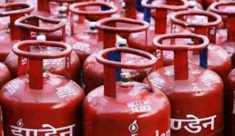 Uttarakhand बढ़ गए हैं गैैस सिलेंडर के रेट, आपके जिले में कितने का मिलेगा देखिए