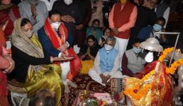तस्वीरें : बीजेपी अध्यक्ष जे पी नड्डा ने हरिद्वार में पूजा की, 120 दिन की अपनी राष्ट्रीय यात्रा की शुरुआत की